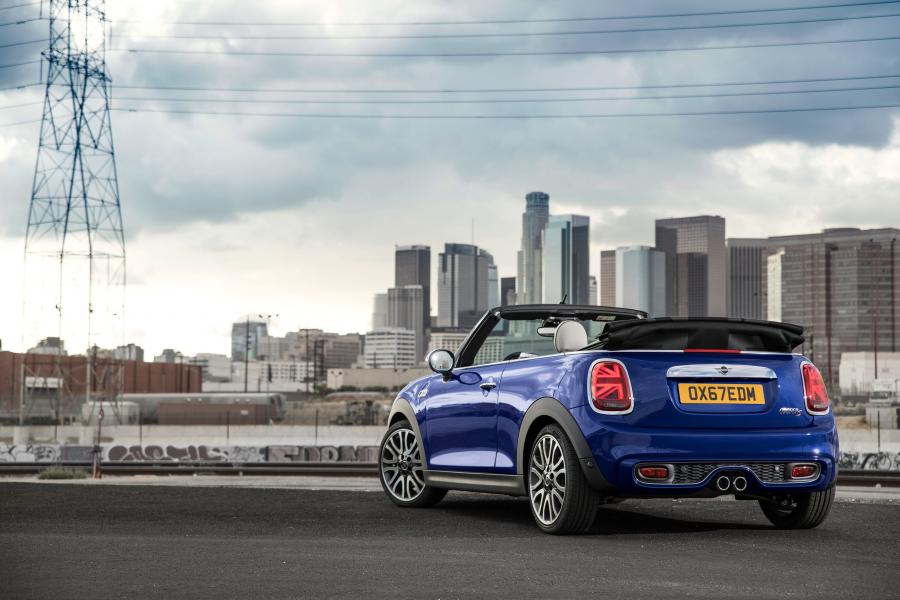  Mini Cooper S Cabrio (F57) 2018 года  (WW) (фото 132 из 222)